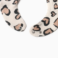 Набор слюнявчиков на кнопках Крошка Я Leo love, 2 шт Набор слюнявчиков на кнопках Крошка Я Leo love, 2 шт