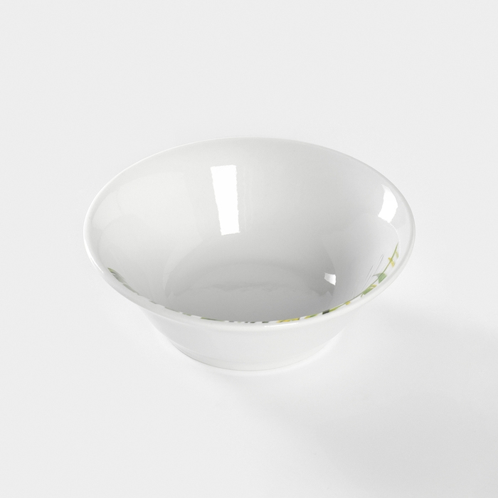 Салатник фарфоровый &laquo;Ромашка&raquo;, 360 мл, d=14,5 см, цвет белый