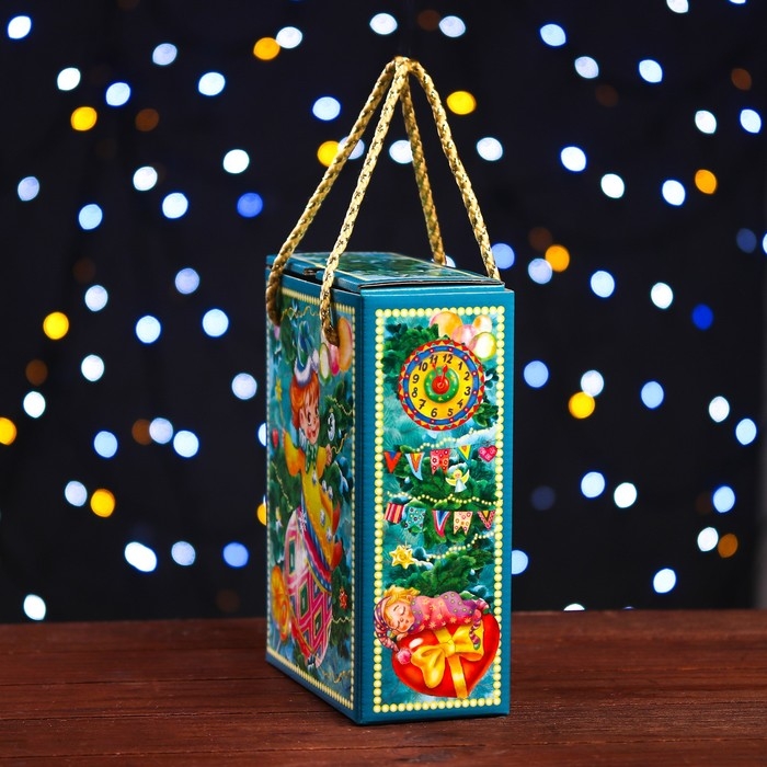 Новый год. Подарочная коробка "Новогодние эльфы" 16,5 х 7,9 х 20,8 см.