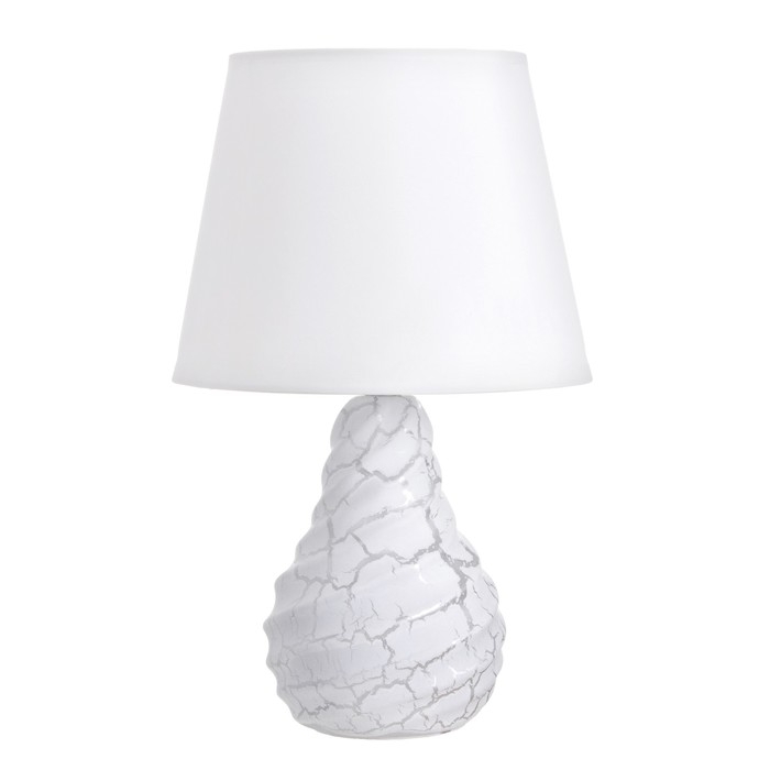 Лампа настольная Лампа настольная "Изора" 1х40Вт Е14 белый 20х20х33см