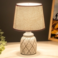 Настольная лампа "Ассанти" Е14 40Вт серый 16,5х16,5х26 см RISALUX Настольная лампа "Ассанти" Е14 40Вт серый 16,5х16,5х26 см RISALUX