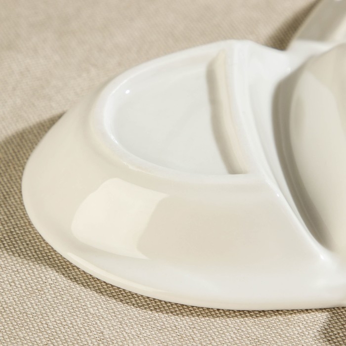 Менажница керамическая 4 ячейки &laquo;Трикветр&raquo;, 20&times;2,5 см