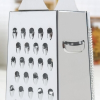 Тёрка шестигранная Доляна &laquo;Металлик&raquo;, 10&times;13,5&times;19,5 см, цвет хромированный