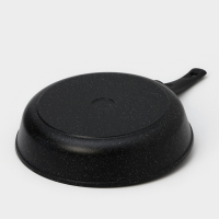 Сковорода Доляна &laquo;Элит&raquo;, d=28 см, пластиковая ручка, антипригарное покрытие