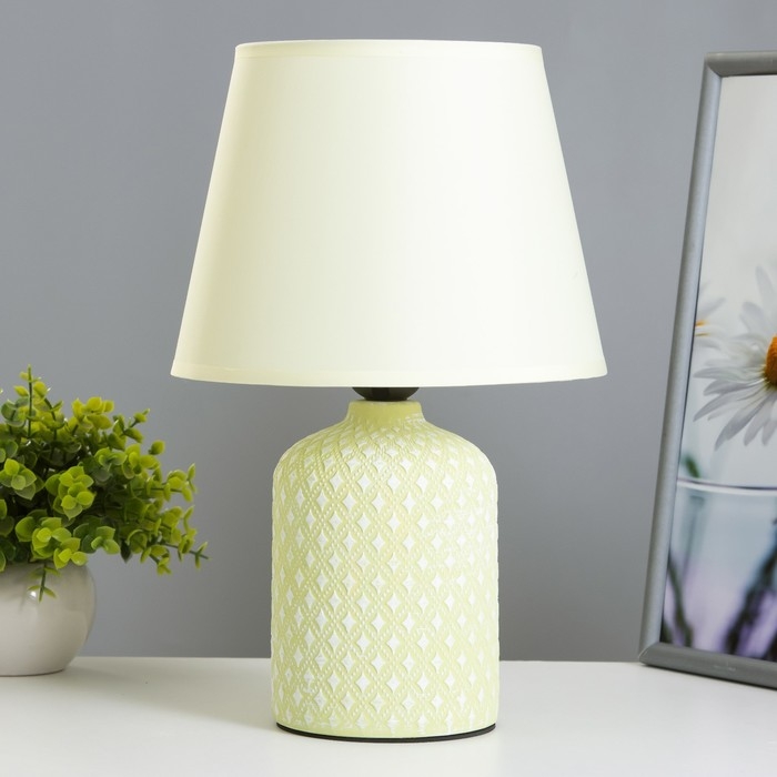 Настольная лампа Настольная лампа "Дессин" Е27 40Вт мятный 20х20х32 см RISALUX