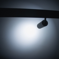 Светильник трековый ULTRA "Акцент" LED 9Вт 3000K-5700К CRI90 белый 4,4х4,4х11,2см Светильник трековый ULTRA "Акцент" LED 9Вт 3000K-5700К CRI90 белый 4,4х4,4х11,2см