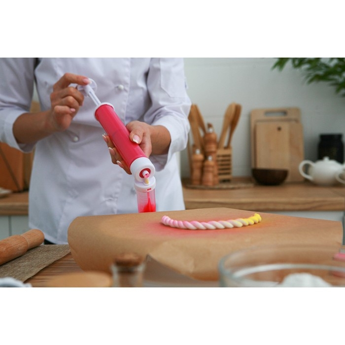 Аэрограф механический, 25×12×3 см, 4 ёмкости в комплекте, цвет МИКС Аэрограф механический, 25×12×3 см, 4 ёмкости в комплекте, цвет МИКС