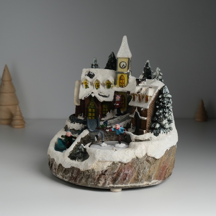 Сувенир пластик световой Сувенир пластик световой "Зимние забавы" крутится 20,5х17х20,5 см