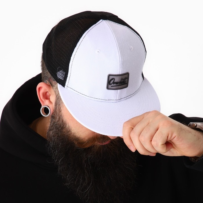 Кепка мужская с прямым козырьком Overhat, цвет белый, сетка, р-р 56 Кепка мужская с прямым козырьком Overhat, цвет белый, сетка, р-р 56