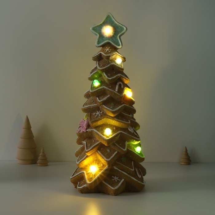 Сувенир полистоун "Ёлочка из пряников с новогодними украшениями и звездой" 15х15,5х34,5 см   1032612