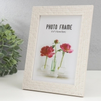 Фоторамка пластик 13х18 см "Ромбы. Текстура дерева" белая 21,5х16,5 см Фоторамка пластик 13х18 см "Ромбы. Текстура дерева" белая 21,5х16,5 см