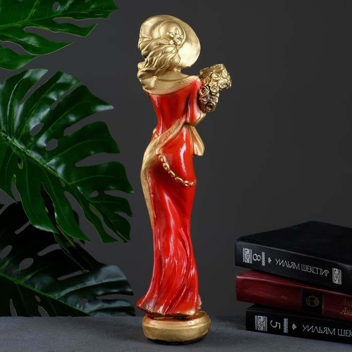 Фигура "Девушка в шляпе" бронза, 8х10х39см