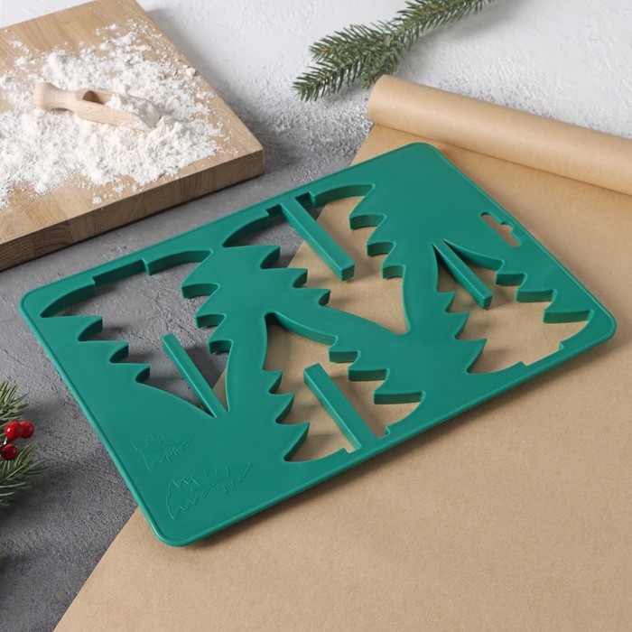 Форма для вырезания печенья новогодняя Доляна &laquo;Ёлочка&raquo;, 28&times;19 см, цвет зелёный