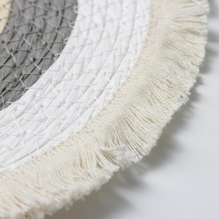 Салфетка сервировочная на стол Доляна «Бахрома», d=25 см, цвет бежево-серый Салфетка сервировочная на стол Доляна «Бахрома», d=25 см, цвет бежево-серый