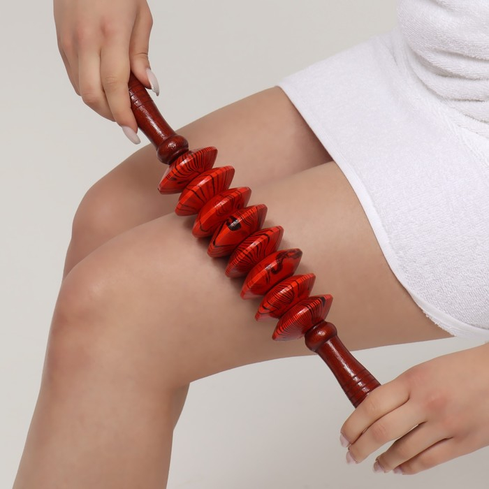 Массажёр &laquo;Скалка&raquo;, универсальный, 36 &times; 6 см, 8 дисков, деревянный