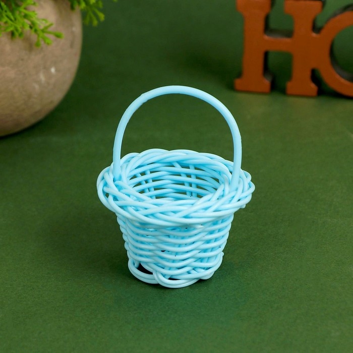 Кукольная миниатюра &laquo;Корзинка&raquo;, цвета МИКС