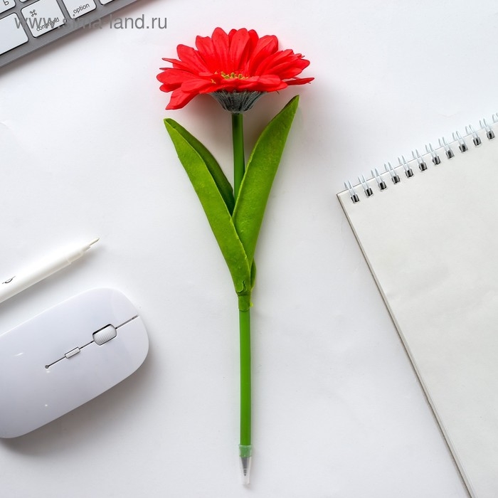 Подарочная ручка прикол «Самому любимому учителю», пластик, синяя паста, 0.5 мм Подарочная ручка прикол «Самому любимому учителю», пластик, синяя паста, 0.5 мм