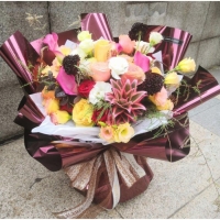 Пленка для цветов "Глянец", зеленый, 58 см х 5 м Пленка для цветов "Глянец", зеленый, 58 см х 5 м