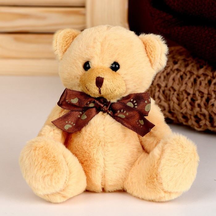 Мягкая игрушка &laquo;Медведь нежный&raquo;, бант, следы, цвета МИКС