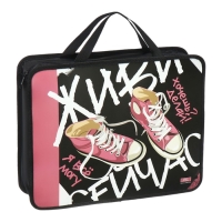 Папка с ручками А4, 330 х 260 х 75 мм, пластиковая, ручки-тесьма, Calligrata "Кеды" Папка с ручками А4, 330 х 260 х 75 мм, пластиковая, ручки-тесьма, Calligrata "Кеды"