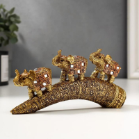 Сувенир полистоун "Бронзовые слоны с попоной из арабского ковра на роге" 9х14х4 см