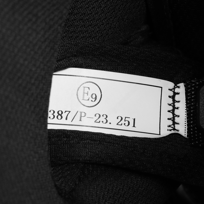 Шлем интеграл с двумя визорами, размер L (59-60), модель BLD-M67E, черный матовый Шлем интеграл с двумя визорами, размер L (59-60), модель BLD-M67E, черный матовый