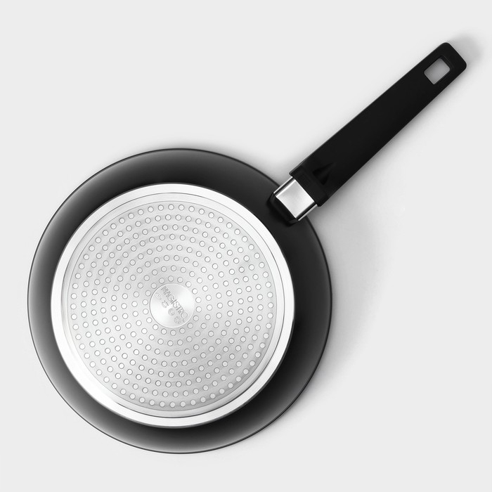 Сковорода Magistro Flame, d=26 см, h=7 см, антипригарное покрытие, индукция, цвет чёрный