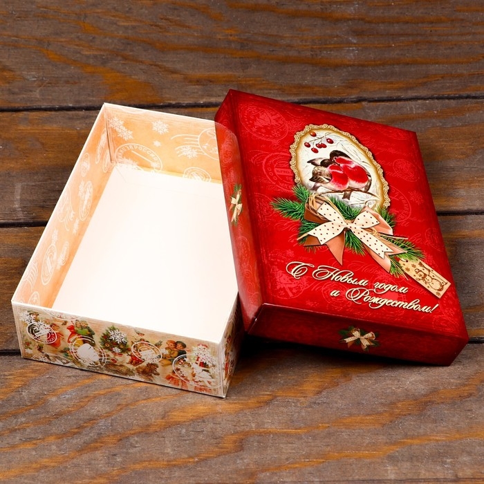 Подарочная коробка  "Новогодние истории", 16,5 х 12,5 х 5,2 см
