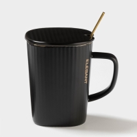 Кружка Elegant, 320 мл, 11,5&times;8&times;10,5 см, с крышкой и ложкой, керамика, чёрная