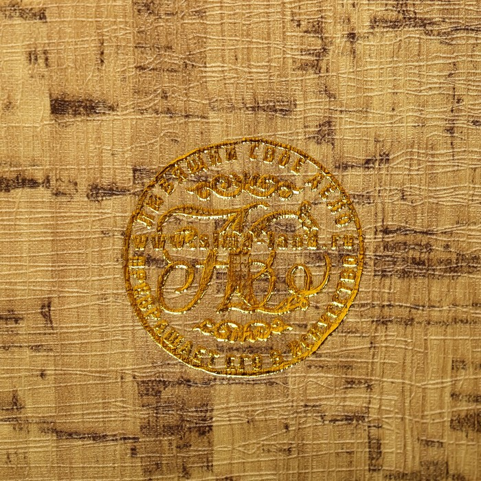 Сейф дерево книга кожа "Денег много не бывает" 21х13х5 см