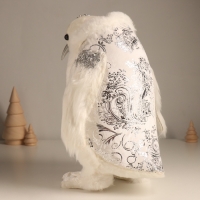 Декор "Пингвин в накидке с серебристыми узорами" 19х15х27 см Декор "Пингвин в накидке с серебристыми узорами" 19х15х27 см