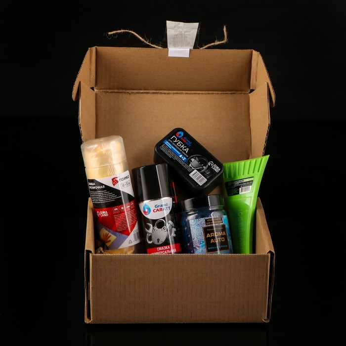 Подарочный бокс Подарочный бокс "For real man" автонабор для ухода