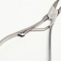 Кусачки педикюрные «Premium», 12,5 см, длина лезвия - 20 мм, цвет серебристый Кусачки педикюрные «Premium», 12,5 см, длина лезвия - 20 мм, цвет серебристый