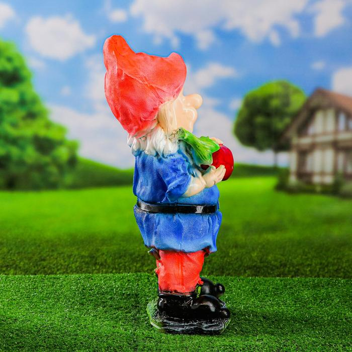 Садовая фигура Садовая фигура "Гном с баклажаном" 20х20х45 см
