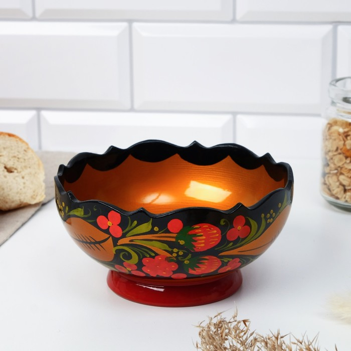 Салатник, резной, 15-16×7 см, хохлома Салатник, резной, 15-16×7 см, хохлома