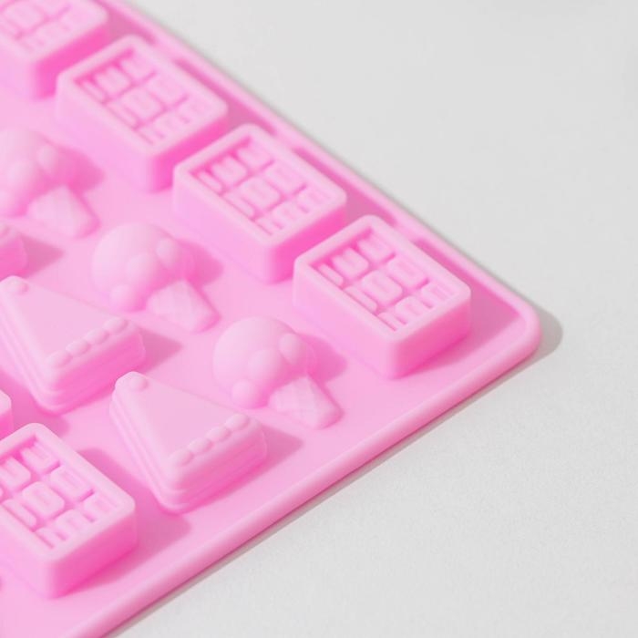 Форма для мармелада «Сладкоежка», силикон, 19,5×13,6×1 см, 45 ячеек, цвет МИКС Форма для мармелада «Сладкоежка», силикон, 19,5×13,6×1 см, 45 ячеек, цвет МИКС