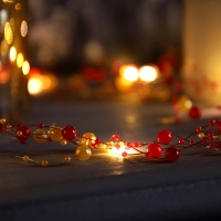 Гирлянда &laquo;Нить&raquo; 2 м роса с насадками &laquo;Гранатовый браслет&raquo;, IP20, нить серебристая, 20 LED, батарейки AAx2 (не в комплекте), свечение тёплое белое