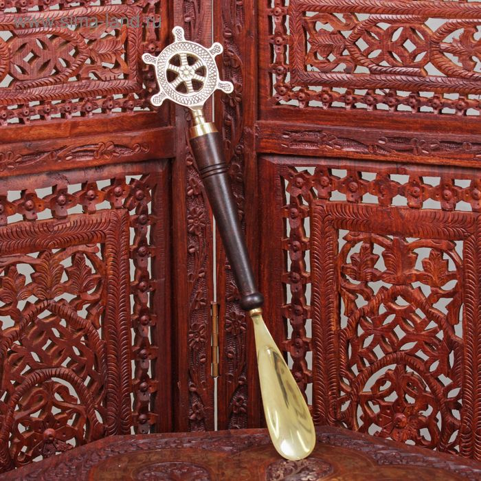 Ложка для обуви Ложка для обуви "Штурвал" латунь 37х7,5х2,5 см