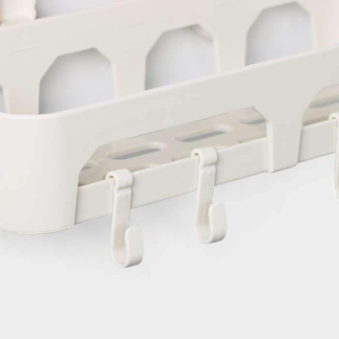 Полка на вакуумных присосках, 30×13×16 см, цвет белый Полка на вакуумных присосках, 30×13×16 см, цвет белый