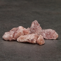 Набор для творчества "Малиновый кварцит", колотый, фракция 2-3 см, 100 г Набор для творчества "Малиновый кварцит", колотый, фракция 2-3 см, 100 г