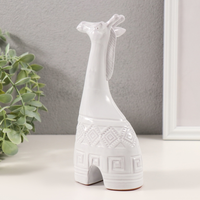 Сувенир керамика Сувенир керамика "Жираф. Этнические узоры" белый состаренный 8х5х18,5 см
