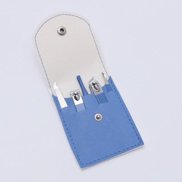 Набор маникюрный, 5 предметов, в футляре, цвет голубой/белый Набор маникюрный, 5 предметов, в футляре, цвет голубой/белый