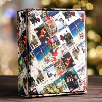 Новый год. Коробка подарочная, крышка-дно, с окном "Новогодняя афиша", 18 х 15 х 5 см.