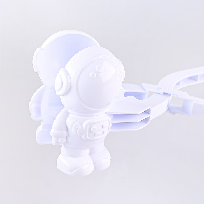 Снежколеп-песколеп «Скафандр», цвета МИКС Снежколеп-песколеп «Скафандр», цвета МИКС