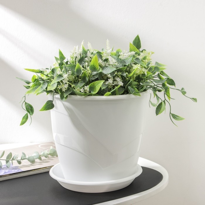 Горшок для цветов с поддоном &laquo;Венеция&raquo;, 5,5 л, d=23 см, белый