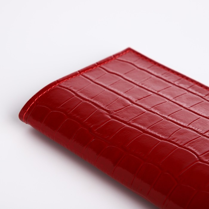 Обложка для паспорта, крокодил, цвет красный