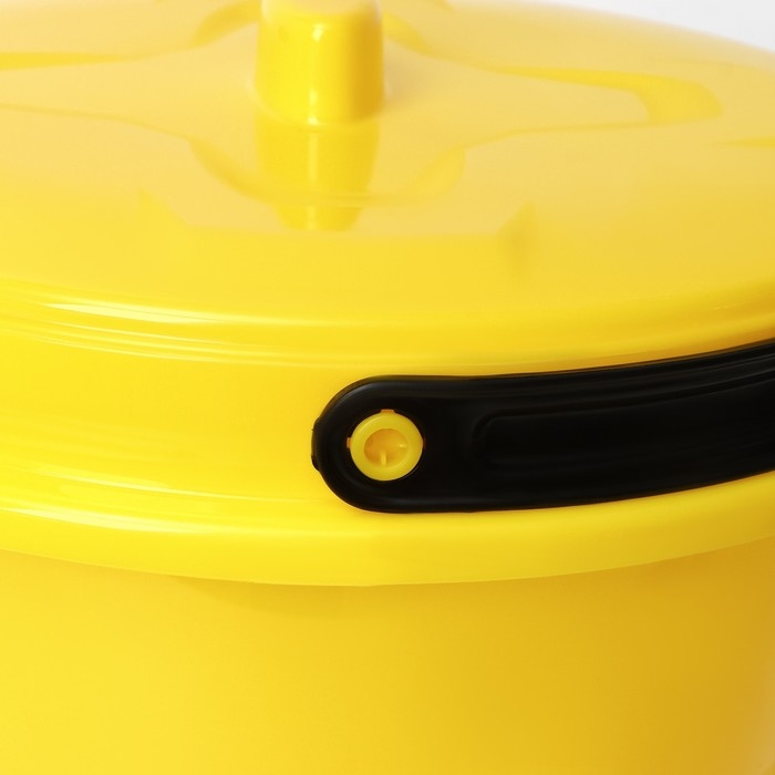 Ведро с крышкой &laquo;Лайт&raquo;, 10 л, цвет жёлтый