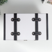 Шкатулка дерево кожзам "Сундук с ремнями" белый 19х21х35 см Шкатулка дерево кожзам "Сундук с ремнями" белый 19х21х35 см