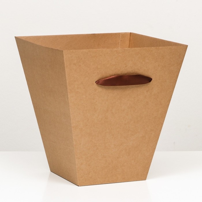 Коробка сборная, для букетов, трапеция 18,5 х 32,5 х 34,5 см, крафт Коробка сборная, для букетов, трапеция 18,5 х 32,5 х 34,5 см, крафт
