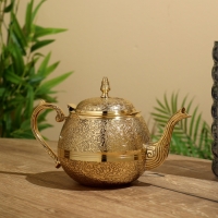 Чайник 25х12х18 см, латунь Чайник 25х12х18 см, латунь
